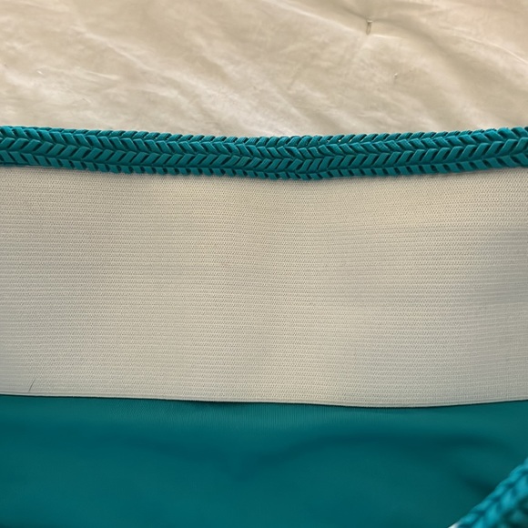 BCBGenerationTextured Pull On Mini Skirt - Picture 8 of 9